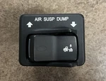 Paccar Peterbilt Air Suspension Dump Switch P27-1178-053 (TAG#13650) *rts*. Fixed Price $77.39.