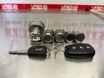 Kenworth T680 Ignition Switch Set, With Power Door And Key. Fixed Price $900.00.