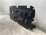 2018 Kenworth T680 Climate Control U641212200100000 (718-11442). Fixed Price $375.00.