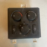 84732236 Volvo Vnl Temperature Control 3645682. Fixed Price $100.00.
