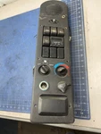 Volvo 8079286 Sleeper Control Panel Hvac *slight Damage* *see Pictures*. Fixed Price $44.98.