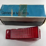 Nos 1968 Chevelle Ss Rh Tail Light Lens 5959996 B2. Fixed Price $79.95.
