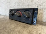 2004 International 4300 Climate Control 3545542C3 (718-11247). Fixed Price $150.00.